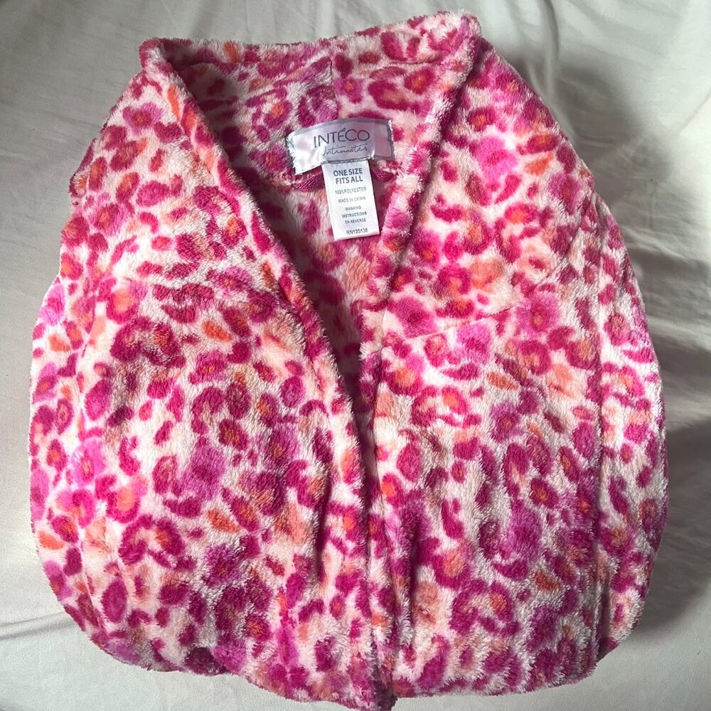 Inteco Intimates Pink Leopard Print Robe